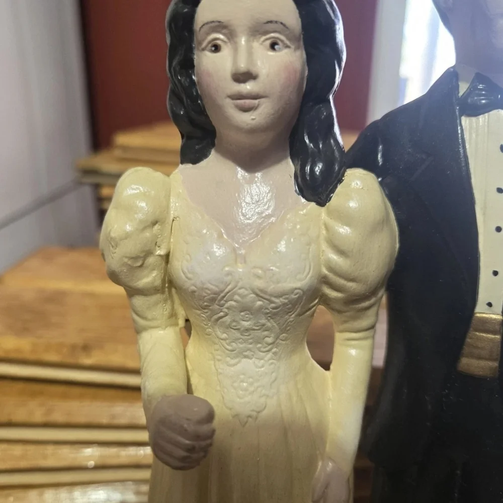 Vintage Marrige Cake Topper Ceramic 1970 Mint Condition